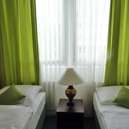 & Florian Hotel Praga